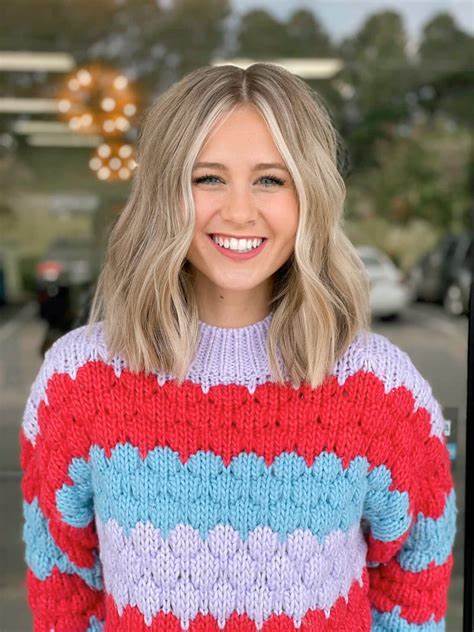 Abi Grace Bio Age, Career, Net Worth, Height, Education, Boyfriend & More